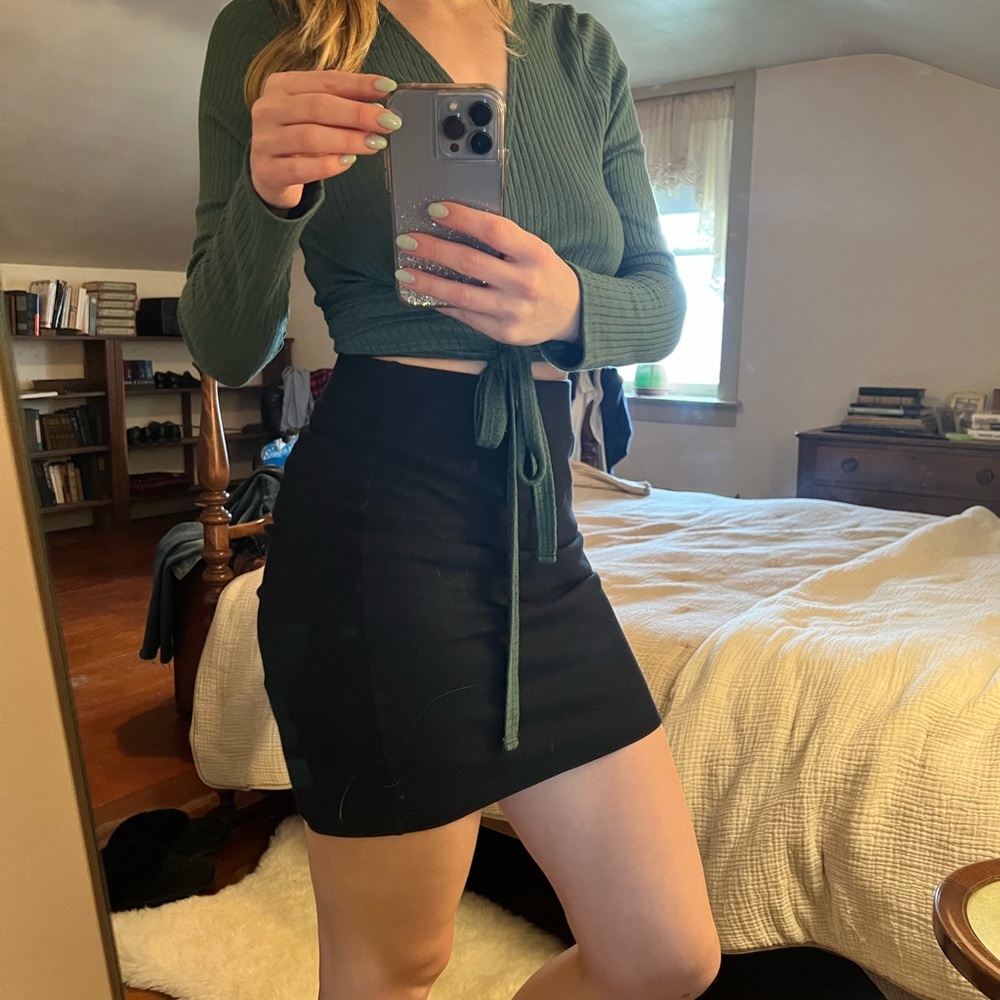 Madewell stretchy black knit skirt